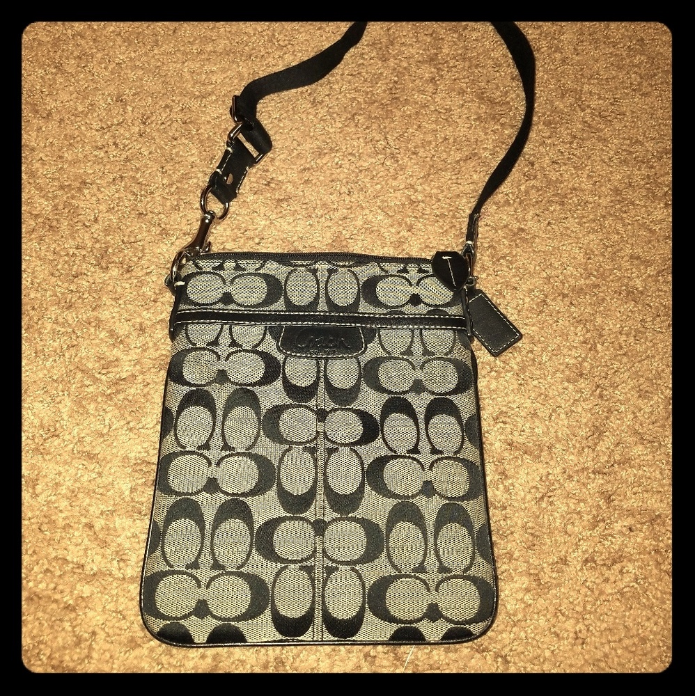 Coach crossbody purse